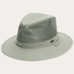 Berghund 'No Fly Zone' Mesh Hat